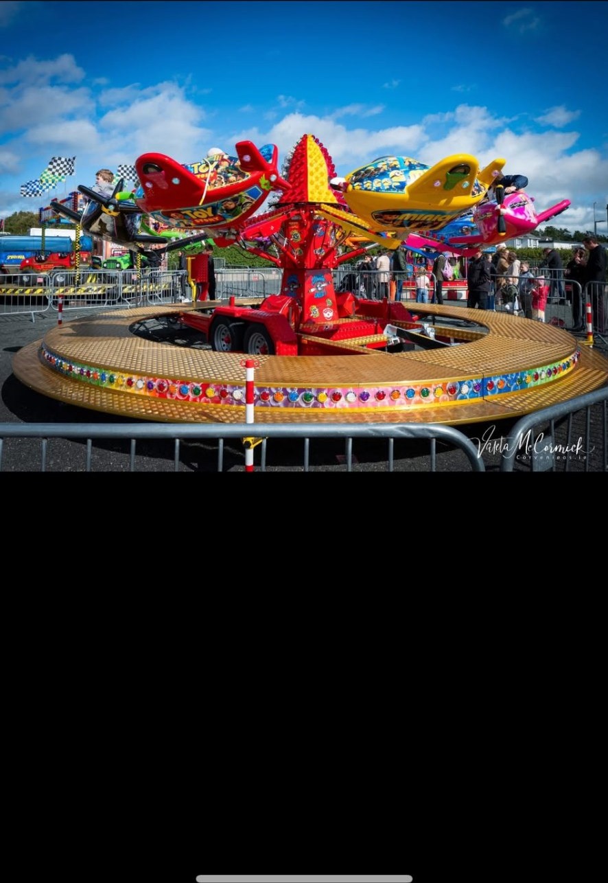 Plane Flyer